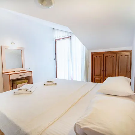 Suzanne & Restaurant Фетхие