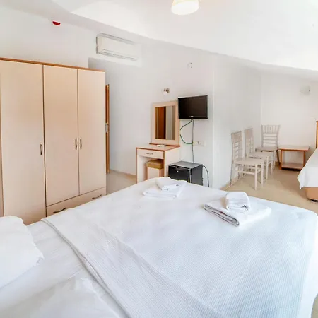 Suzanne & Restaurant Фетхие