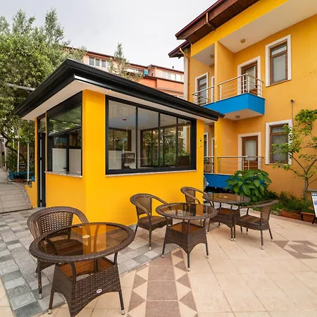 Отель Suzanne & Restaurant