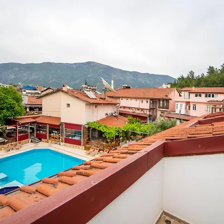 Suzanne & Restaurant