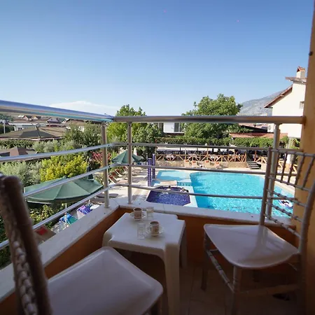 Suzanne & Restaurant 费特希耶