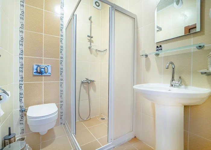 Suzanne & Restaurant * פאטהיה