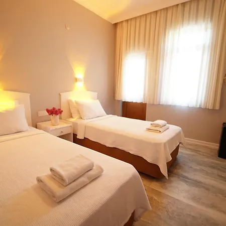 Suzanne & Restaurant * 费特希耶