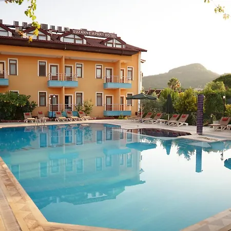 Suzanne & Restaurant * 费特希耶